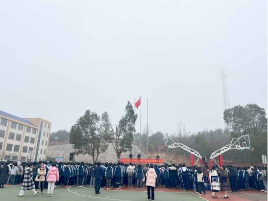 预防性侵，共护成长 邵东市城区六中举行防性侵法制教育讲座